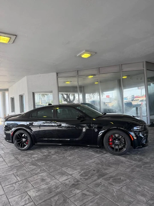 2023 Dodge Challenger SRT Hellcat 3rd Gen - Image 3 of 19