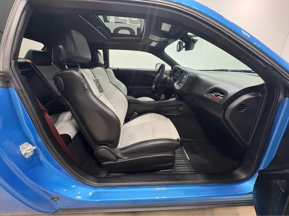 2023 Dodge Challenger 3rd Gen - Image 16 of 20