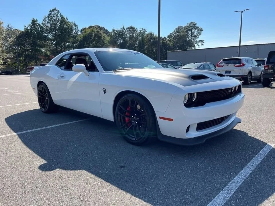 2023 Dodge Challenger 3rd Gen - Image 3 of 18