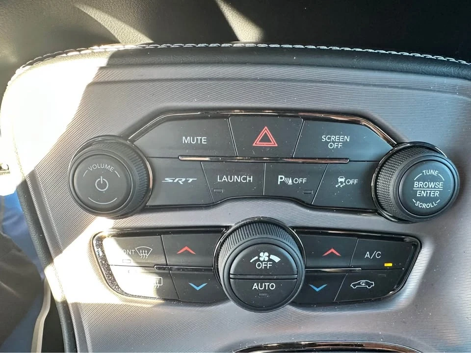 2023 Dodge Challenger SRT Hellcat 3rd Gen - Image 10 of 14
