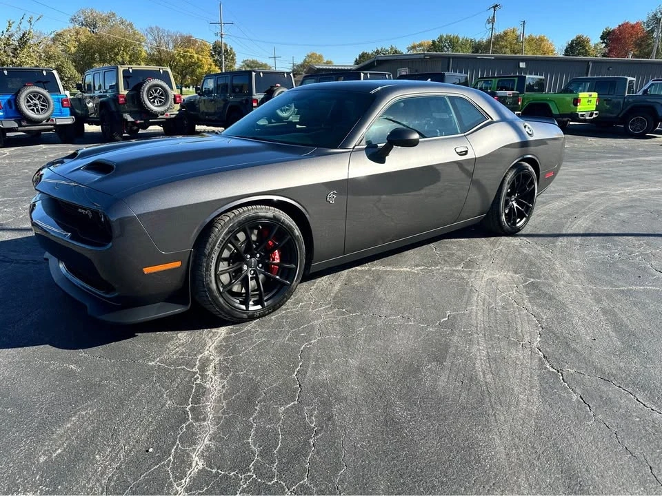 2023 Dodge Challenger SRT Hellcat 3rd Gen - Image 4 of 14