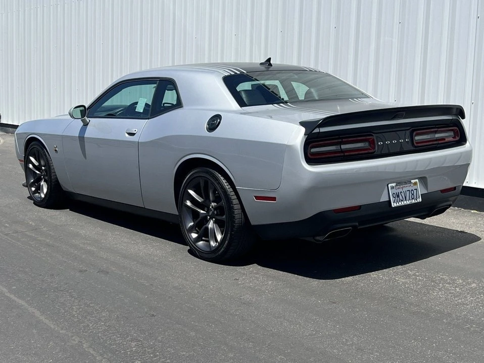 2023 Dodge Challenger 3rd Gen - Image 4 of 10