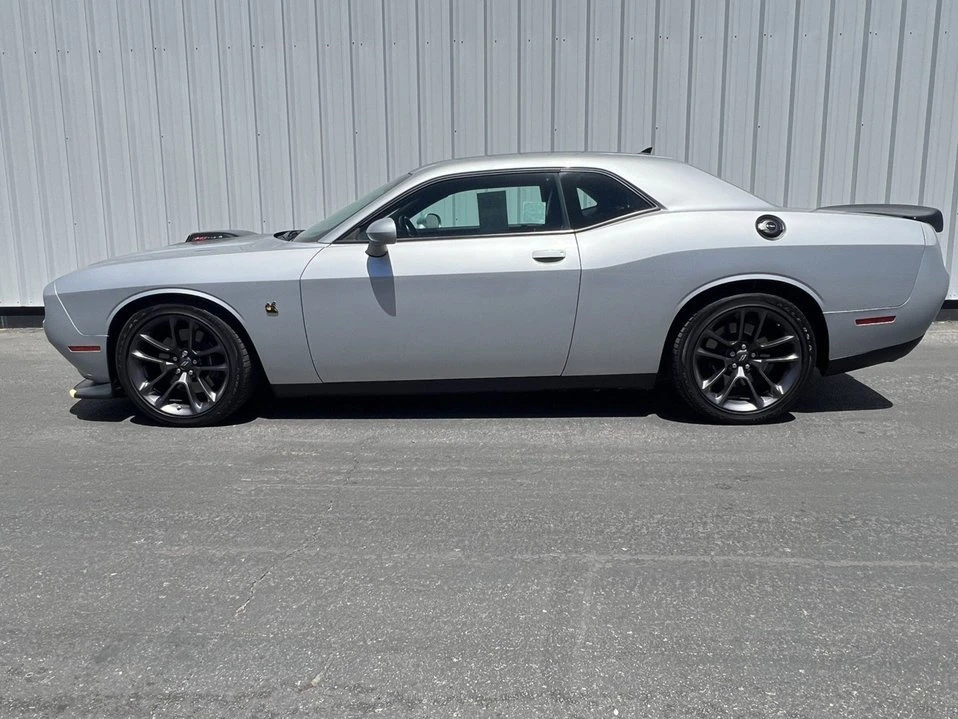 2023 Dodge Challenger 3rd Gen - Image 3 of 10
