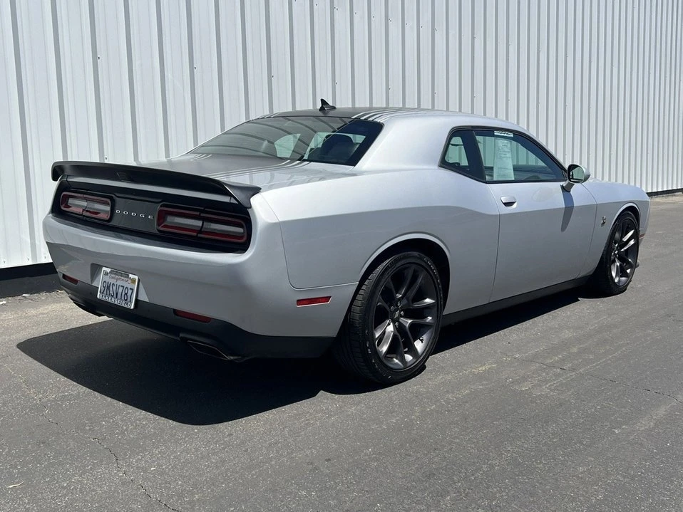 2023 Dodge Challenger 3rd Gen - Image 6 of 10