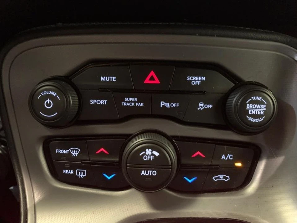 2023 Dodge Challenger 3rd Gen - Image 11 of 17