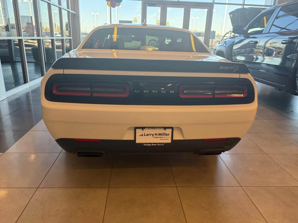 2023 Dodge Challenger 3rd Gen - Image 4 of 14