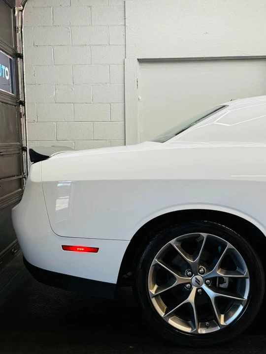 2023 Dodge Challenger 3rd Gen - Image 7 of 15
