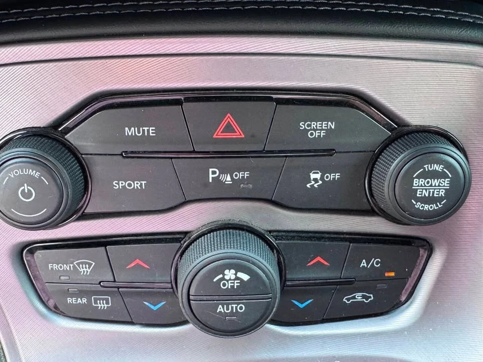 2023 Dodge Challenger 3rd Gen - Image 9 of 14
