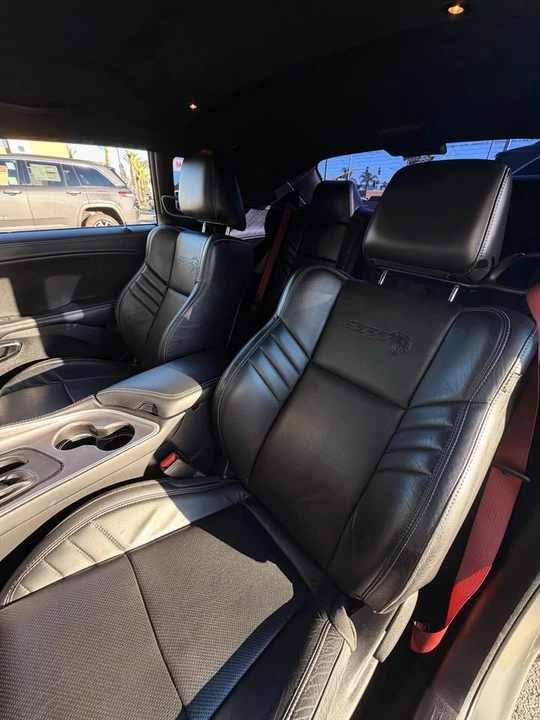2023 Dodge Challenger SRT Hellcat 3rd Gen - Image 8 of 9