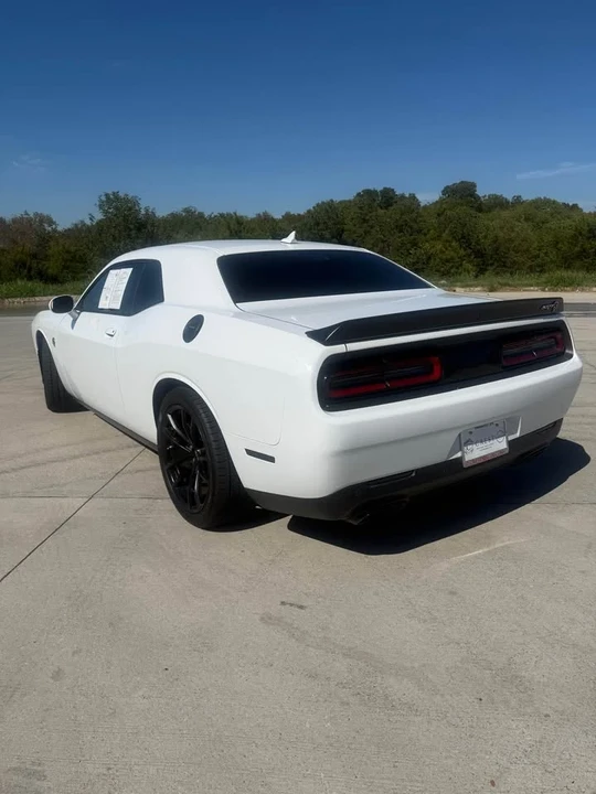 2023 Dodge Challenger SRT Hellcat 3rd Gen - Image 7 of 15