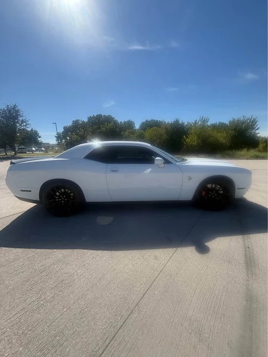 2023 Dodge Challenger SRT Hellcat 3rd Gen - Image 4 of 15