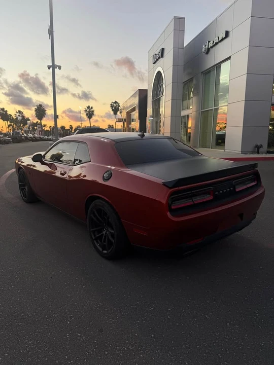 2023 Dodge Challenger SRT Hellcat 3rd Gen - Image 8 of 16