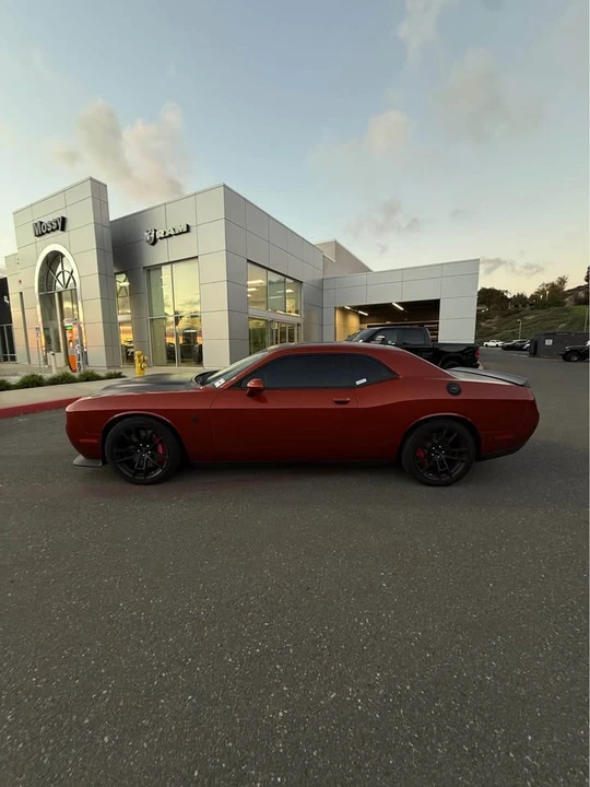 2023 Dodge Challenger SRT Hellcat 3rd Gen - Image 9 of 16