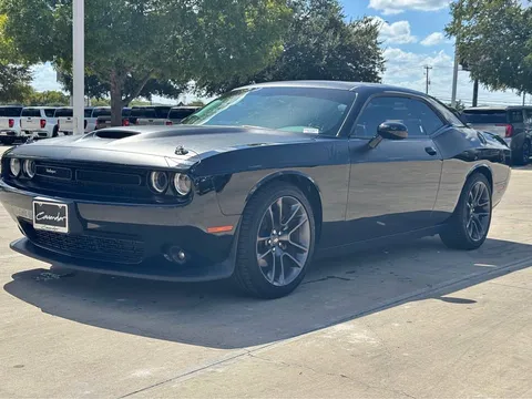2023 Dodge Challenger R/T A/T