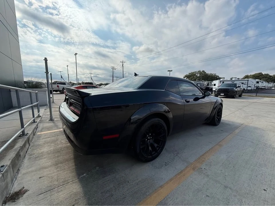 2023 Dodge Challenger SRT8 & 392 3rd Gen - Image 4 of 7