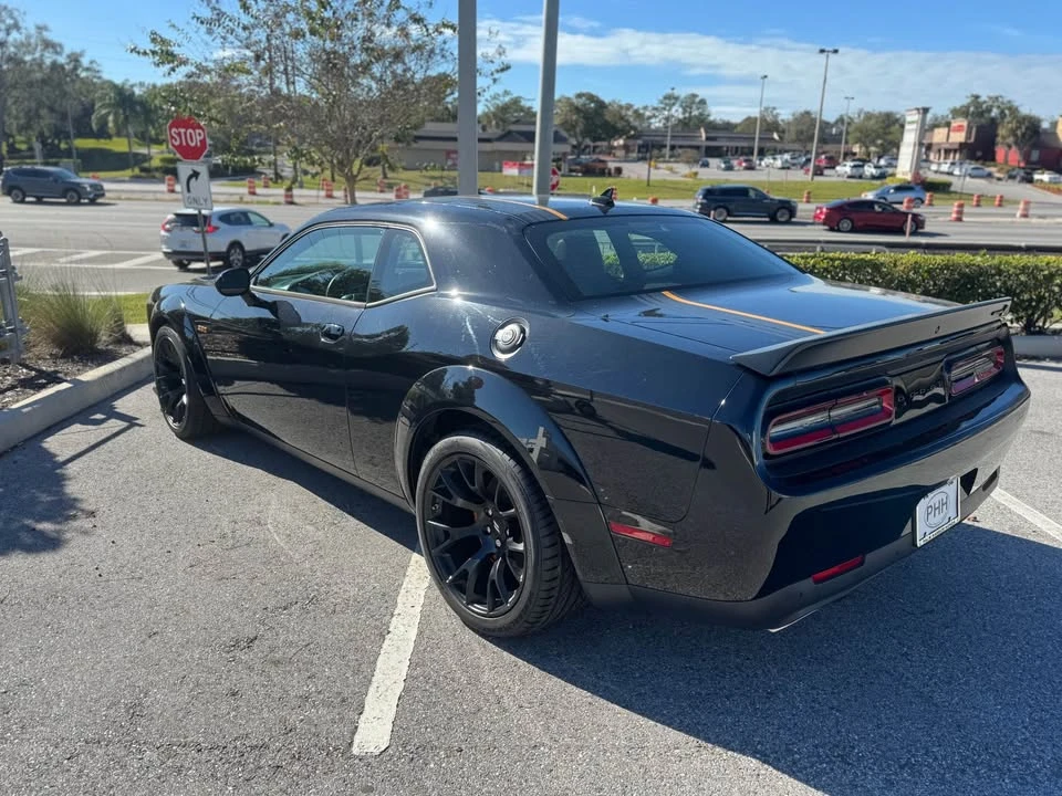 2023 Dodge Challenger SRT8 & 392 3rd Gen - Image 4 of 9