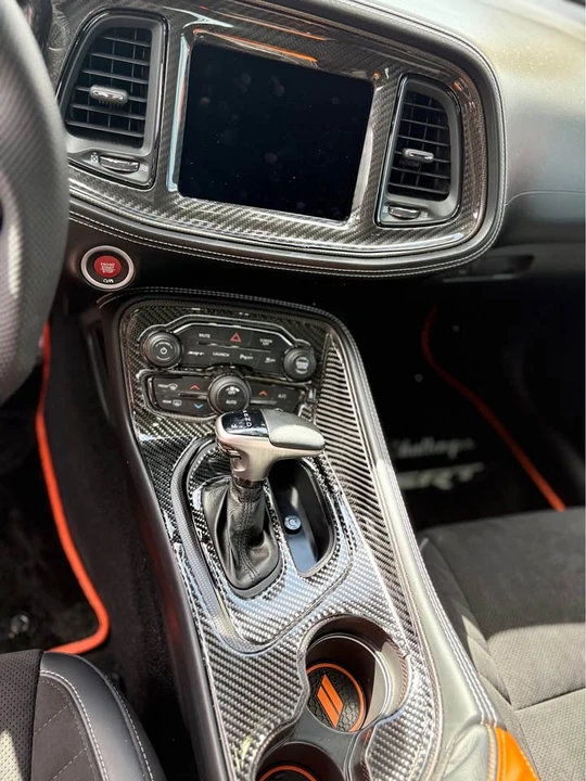 2023 Dodge Challenger SRT Hellcat 3rd Gen - Image 10 of 11
