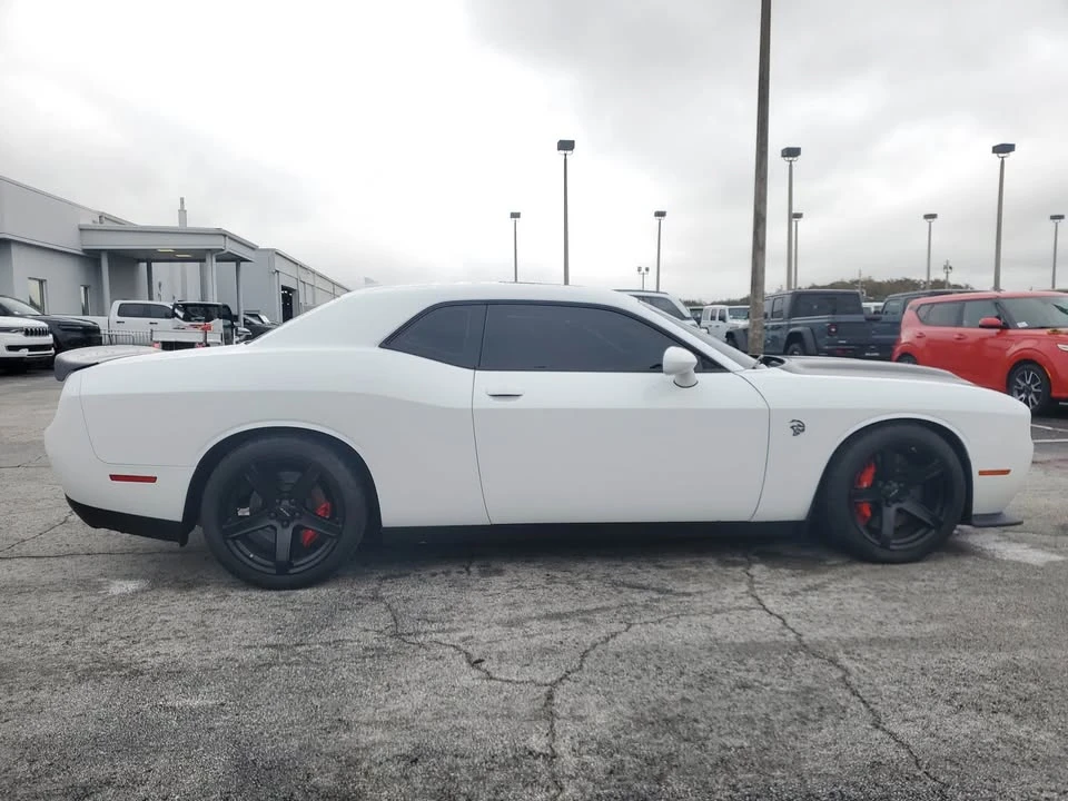 2023 Dodge Challenger SRT Hellcat 3rd Gen - Image 8 of 12