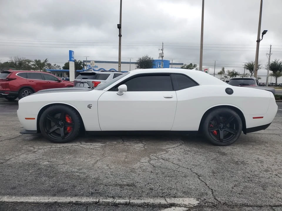 2023 Dodge Challenger SRT Hellcat 3rd Gen - Image 4 of 12