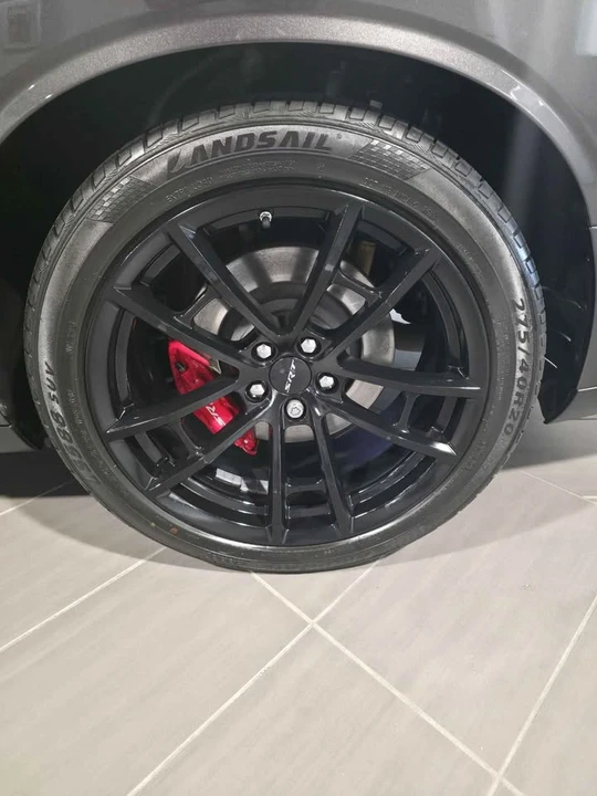 2023 Dodge Challenger SRT Hellcat 3rd Gen - Image 7 of 8