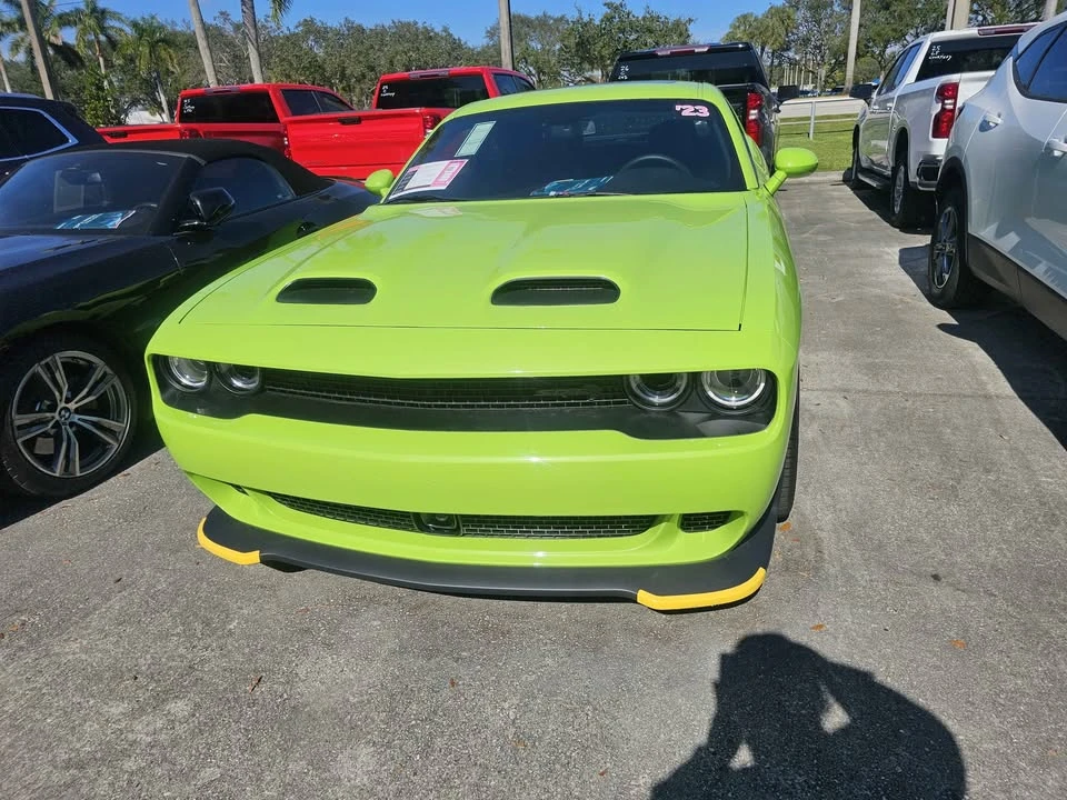 2023 Dodge Challenger SRT Hellcat 3rd Gen - Image 3 of 9