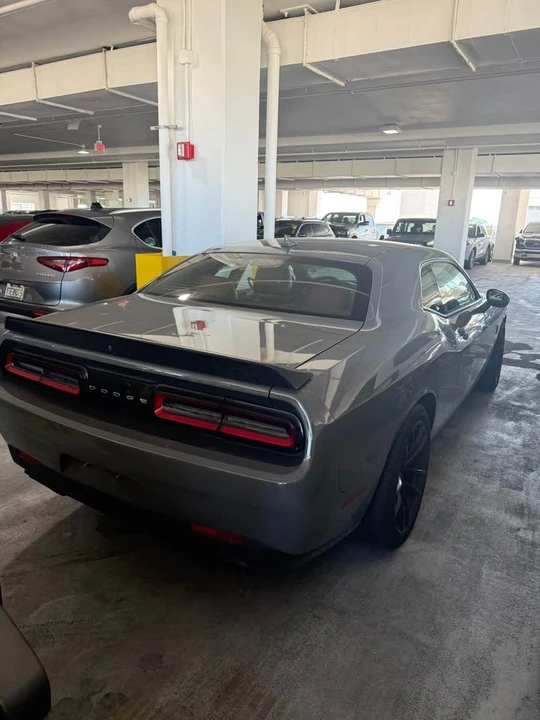 2023 Dodge Challenger SRT Hellcat 3rd Gen - Image 10 of 11