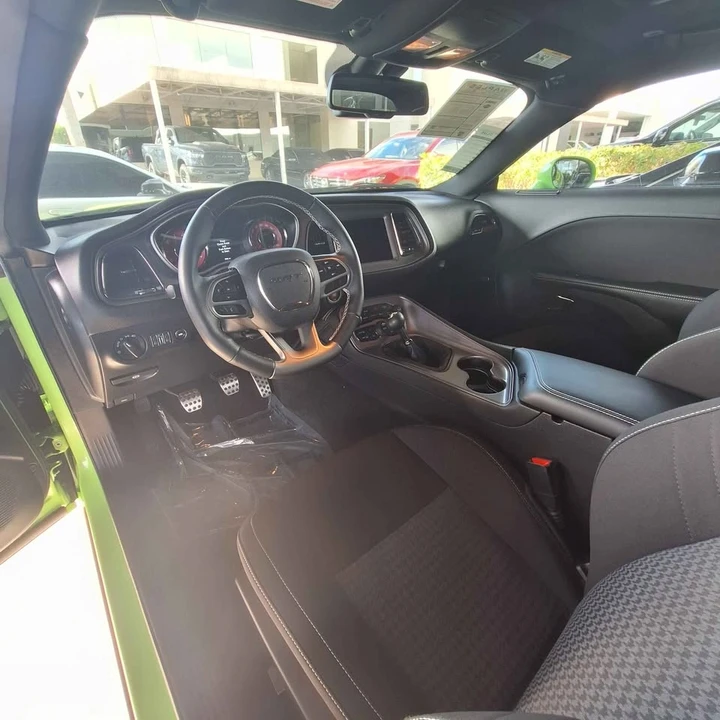 2023 Dodge Challenger SRT Hellcat 3rd Gen - Image 11 of 20