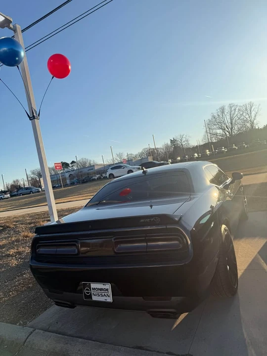 2023 Dodge Challenger SRT Hellcat 3rd Gen - Image 5 of 6