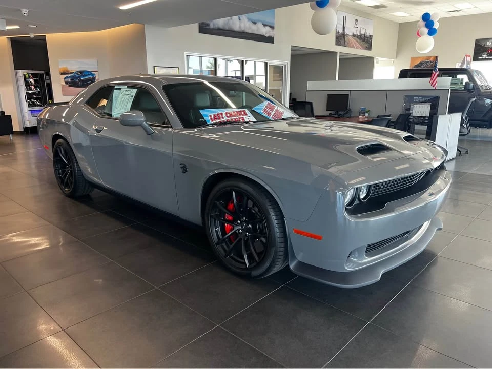 2023 Dodge Challenger SRT Hellcat 3rd Gen - Image 2 of 13