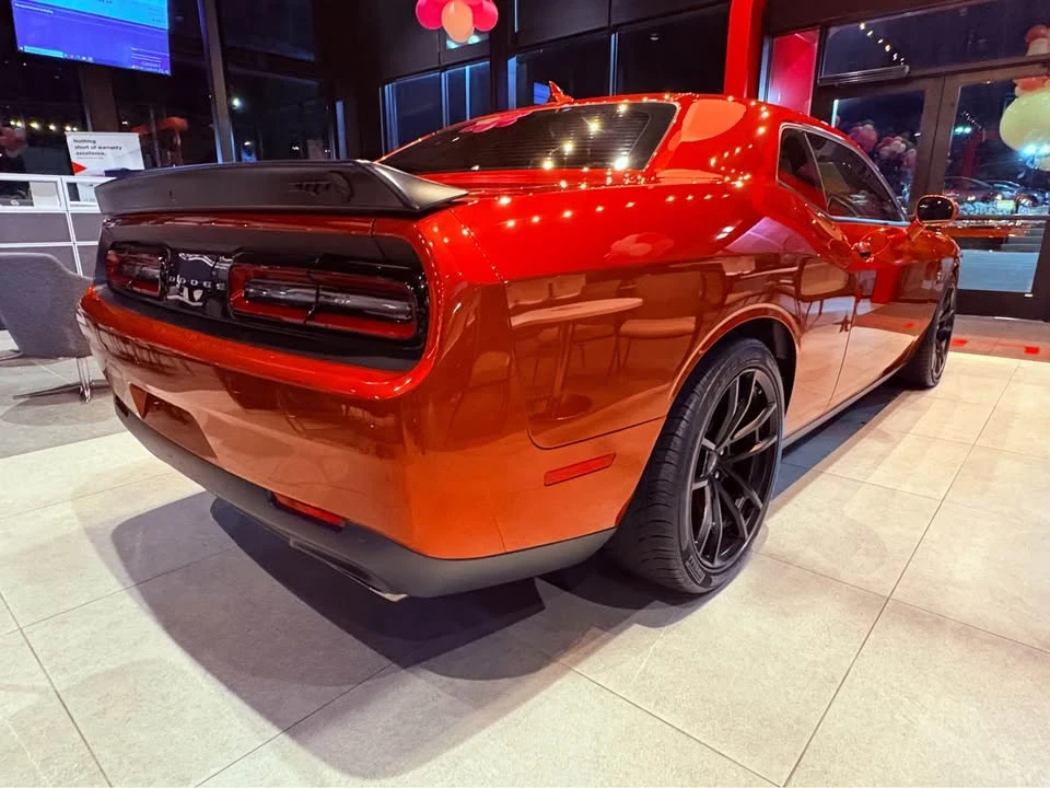 2023 Dodge Challenger SRT Hellcat 3rd Gen - Image 4 of 7