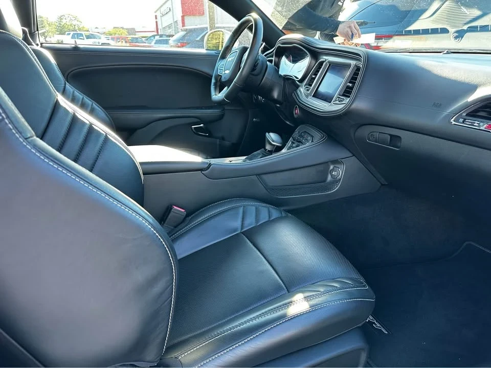 2023 Dodge Challenger SRT Hellcat 3rd Gen - Image 5 of 11