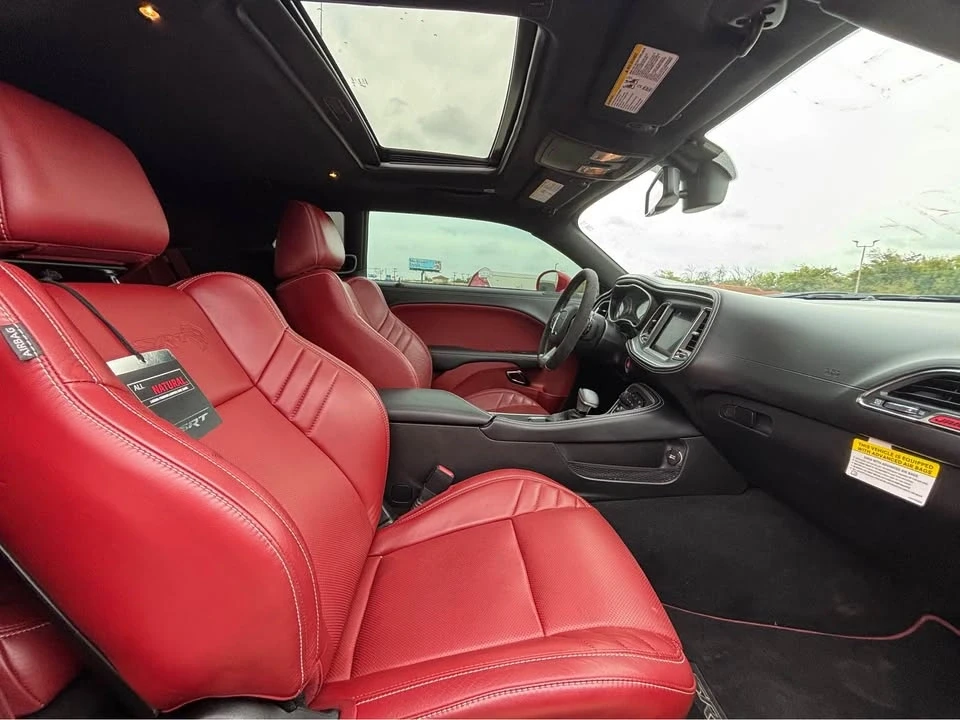 2023 Dodge Challenger SRT Hellcat 3rd Gen - Image 5 of 9