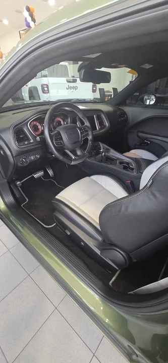 2023 Dodge Challenger SRT Hellcat 3rd Gen - Image 10 of 12