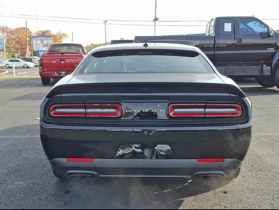 2023 Dodge Challenger SRT Hellcat 3rd Gen - Image 7 of 16
