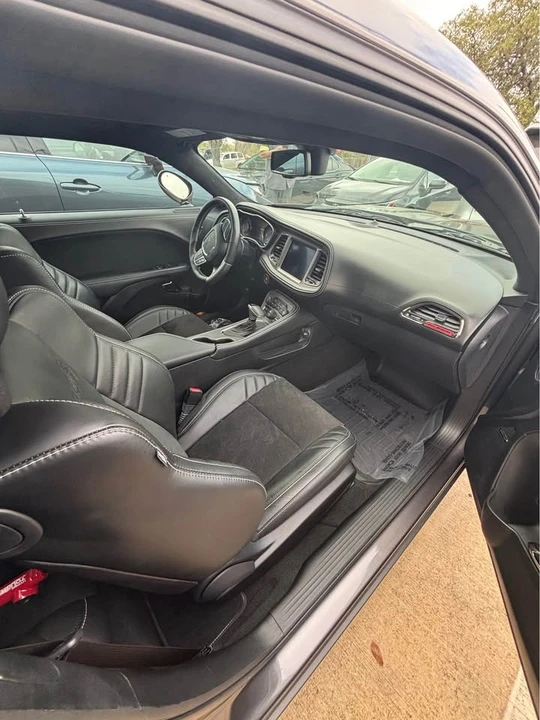 2023 Dodge Challenger SRT Hellcat 3rd Gen - Image 12 of 15