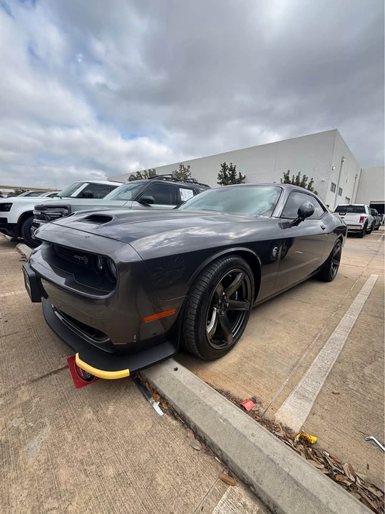 2023 Dodge Challenger SRT Hellcat 3rd Gen - Image 2 of 15