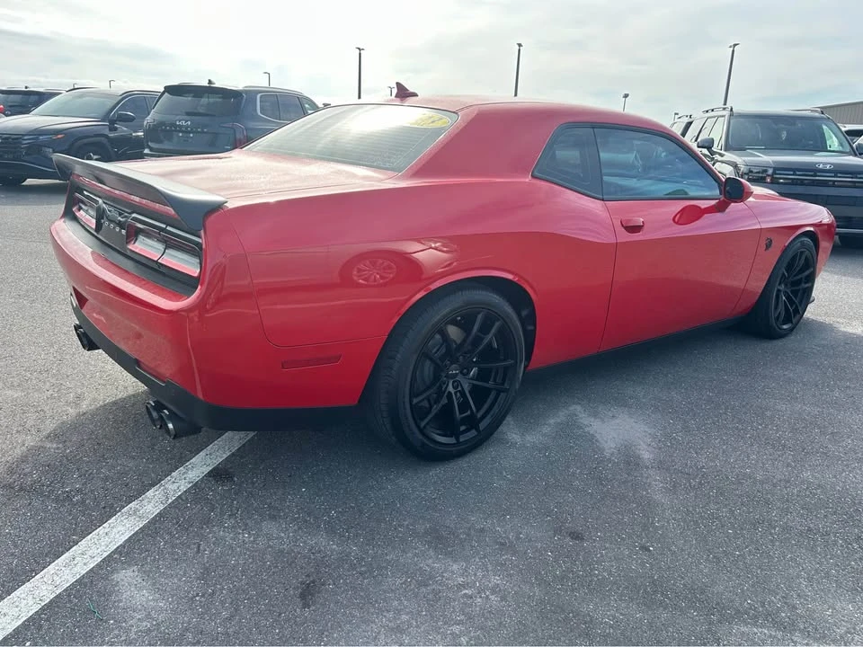 2023 Dodge Challenger SRT Hellcat 3rd Gen - Image 4 of 10