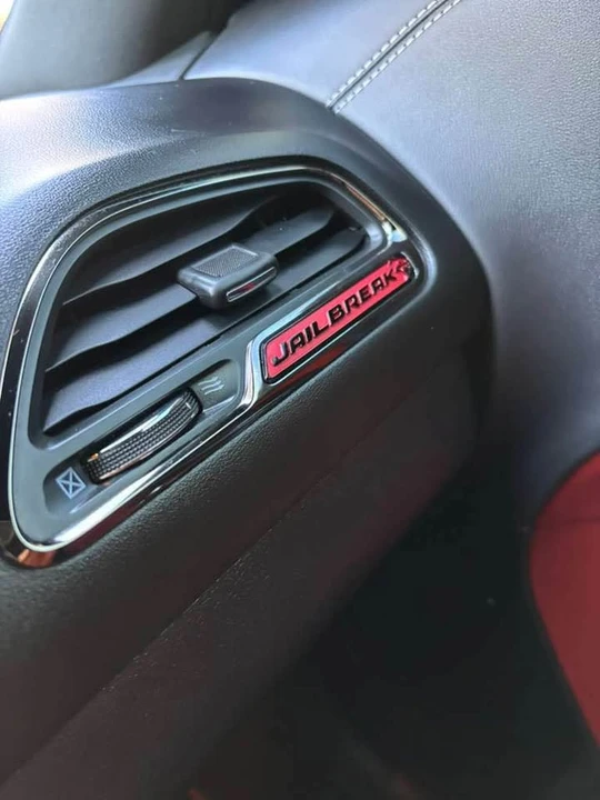 2023 Dodge Challenger SRT Hellcat 3rd Gen - Image 6 of 18