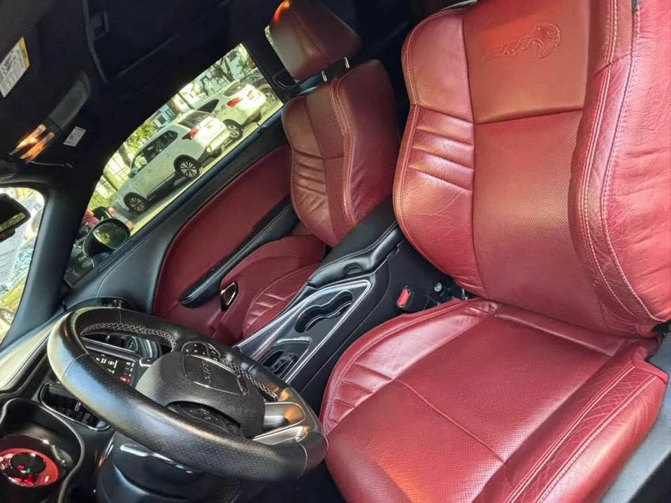 2023 Dodge Challenger SRT Hellcat 3rd Gen - Image 13 of 18