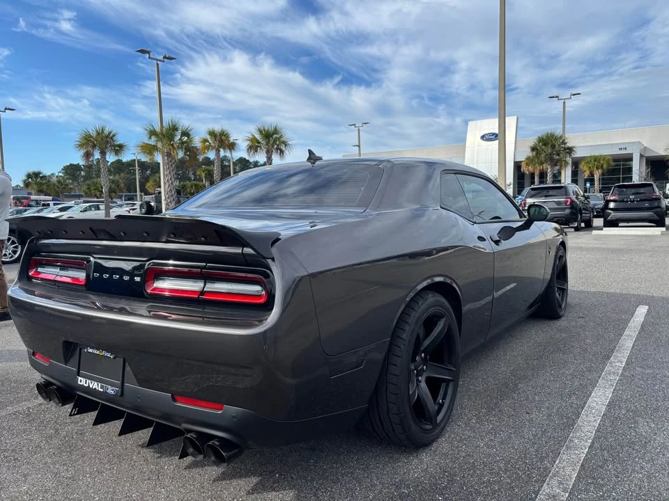 2023 Dodge Challenger SRT Hellcat 3rd Gen - Image 6 of 9