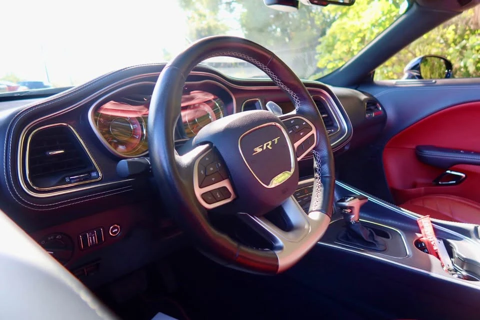 2023 Dodge Challenger SRT Hellcat 3rd Gen - Image 11 of 17