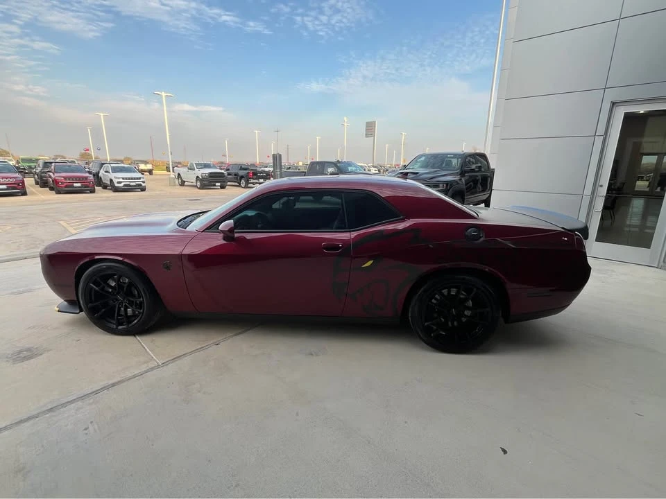2023 Dodge Challenger SRT Hellcat 3rd Gen - Image 2 of 4