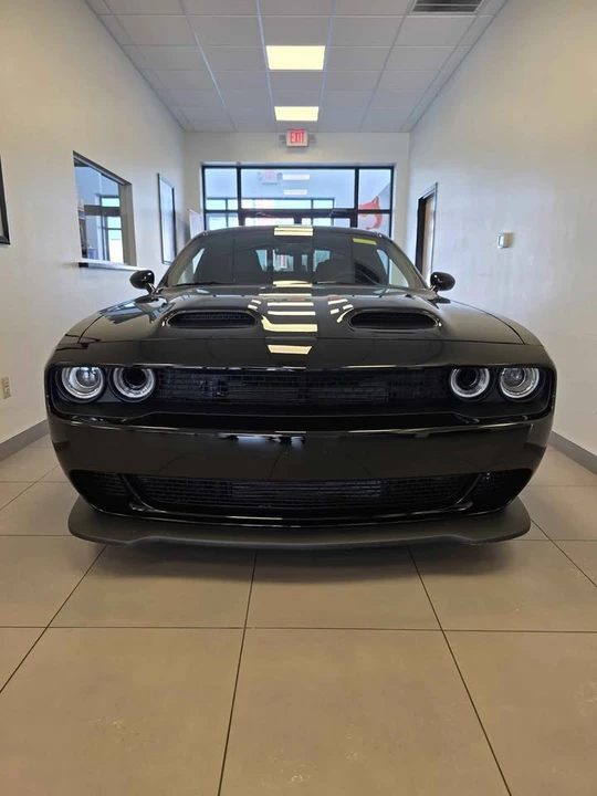 2023 Dodge Challenger SRT Hellcat 3rd Gen - Image 2 of 4