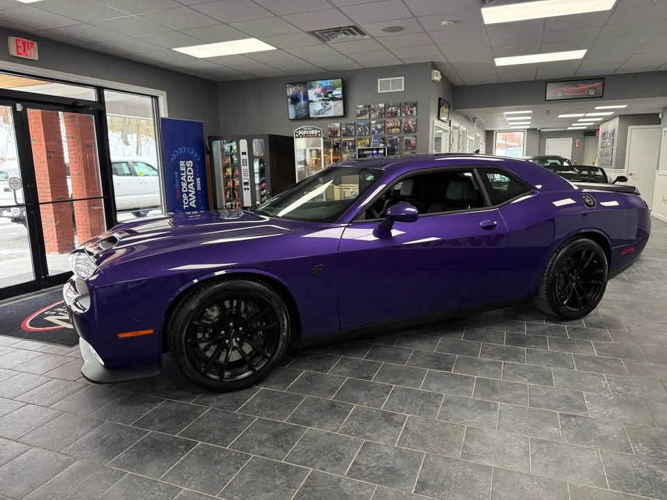 2023 Dodge Challenger SRT Hellcat 3rd Gen - Image 2 of 20