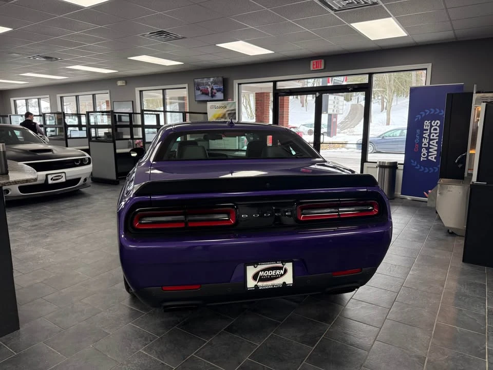2023 Dodge Challenger SRT Hellcat 3rd Gen - Image 4 of 20