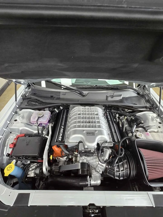2023 Dodge Challenger SRT Hellcat 3rd Gen - Image 10 of 13