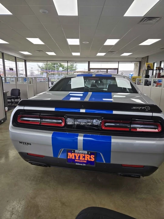 2023 Dodge Challenger SRT Hellcat 3rd Gen - Image 4 of 13