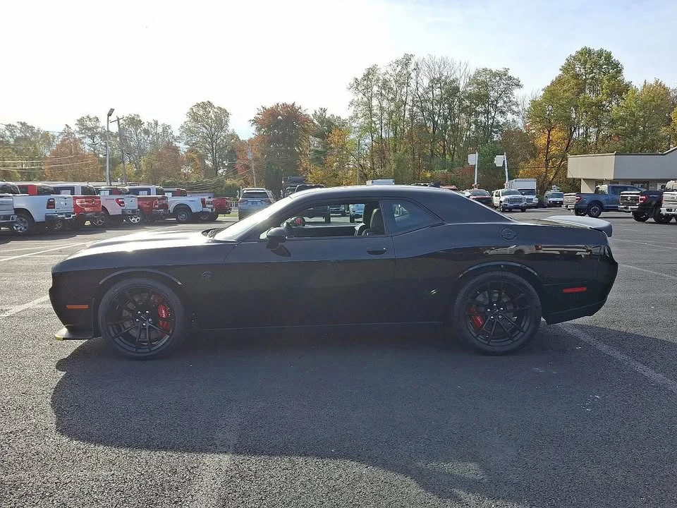 2023 Dodge Challenger SRT Hellcat 3rd Gen - Image 10 of 10