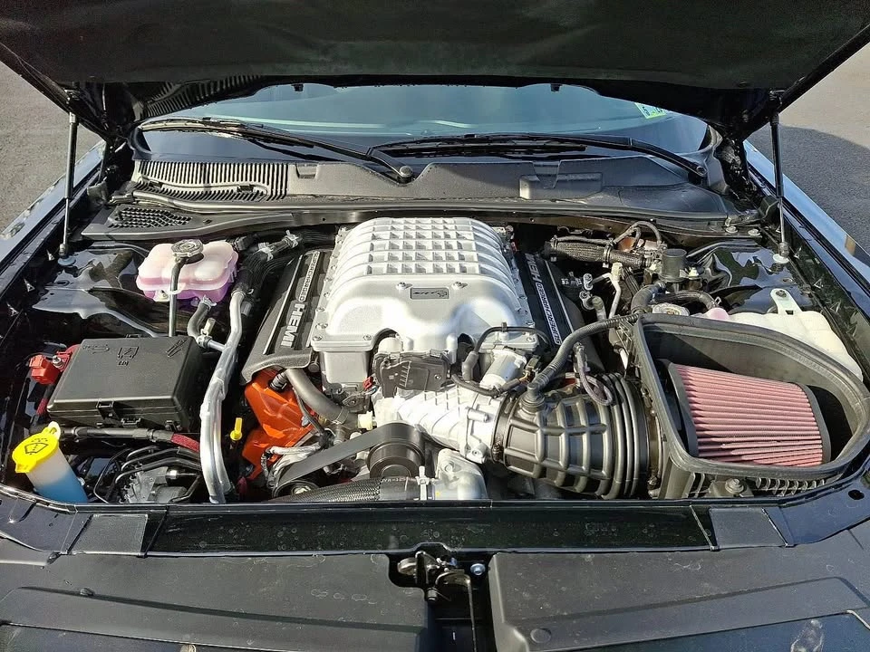 2023 Dodge Challenger SRT Hellcat 3rd Gen - Image 7 of 10