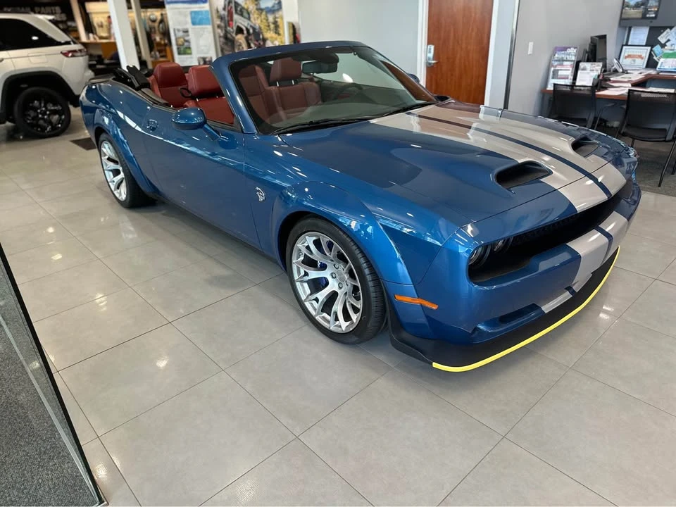 2023 Dodge Challenger SRT Hellcat 3rd Gen - Image 2 of 9